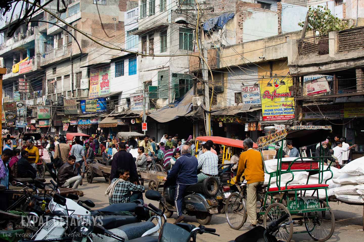 The streets of Delhi are chaotic! Expat Getaways, 5 Nights Golden Triangle, Delhi, Jaipur & Agra, India.