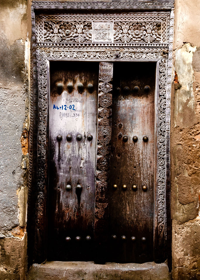 I love the doors of Stone Town. The streets are a maze with surprises at every turn. Expat Getaways - One Day in Stone Town, Zanzibar, Tanzania. 